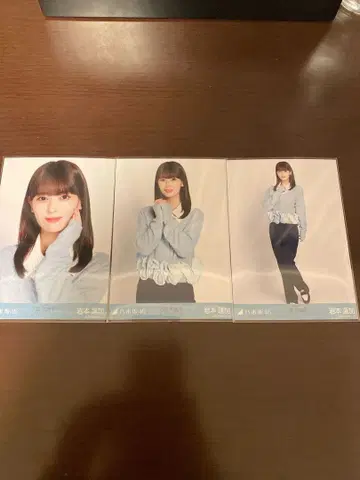 노기자카46 브로마이드 카라 부착 코디 컴프 이와모토 렌카