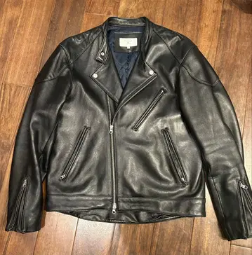 MYSELF 아바하우스 블랙 양가죽 세미 더블 라이더스 자켓