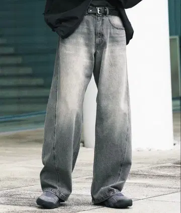 WYM LIDNM VINTAGE WASHED CURVED DENIM