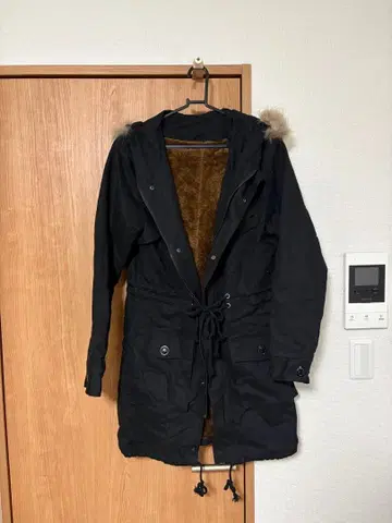 블랙 모즈 코트 플리스 안감 퍼 포함