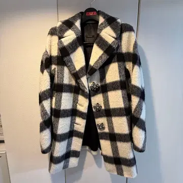 화이트 블랙 체크 코트