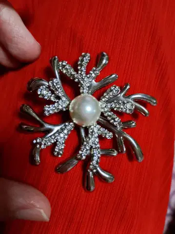 크리스마스 화이트 펄 유키하나 모티브 눈꽃 결정