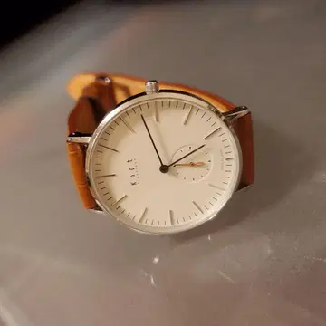 [가동] knot 쿼츠 손목시계