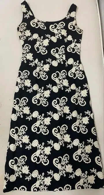 케이타 마루야마 무릎 아래 원피스 사이즈 1 자수 일본제