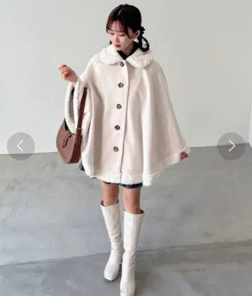 apres jour [ 아카챠스 콜라보 아이템 ] 인조 모피 판초 코트