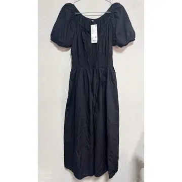 UNIQLO | 볼륨 슬리브 원피스 (반팔)