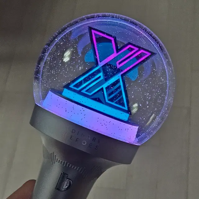 엑디즈 엑스디너리 히어로즈 응원봉 연장 / 플랫봉 판매합니다.