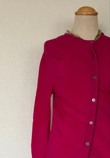 sacai 별도 천 부착 드레이프 가공 긴팔 니트 가디건 사카이