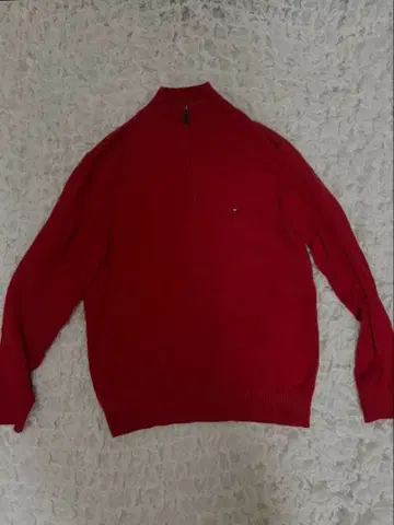 타미 힐피거 레드 하이넥 스웨터