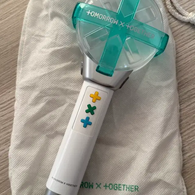 탈덕처분)투바투 응워봉 버전1,응원봉키링 버전2 팔아요