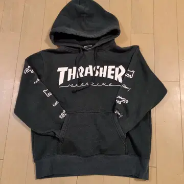 THRASHER MAGAZINE 다크 그레이 후드티