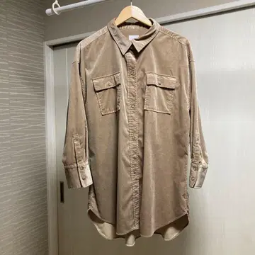 새상품급 그린 라벨 릴랙싱 코듀로이 베이지 셔츠 겉옷