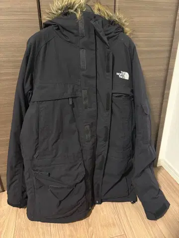 THE NORTH FACE 블랙 다운 자켓
