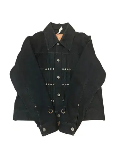 스터드 장식 블랙 데님 자켓 44