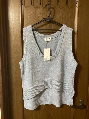 차오패닉 깊은 U넥 니트 베스트 라메 앞뒤 트임 블루