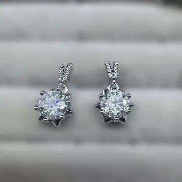 별 모양 모이사나이트 귀걸이