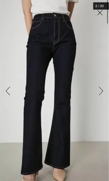 아줄바이마우지 스트레치 플레어 데님 팬츠