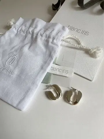 블랑 아이리스 실버 귀걸이