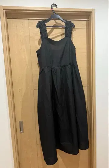 개더 프릴 원피스 LL