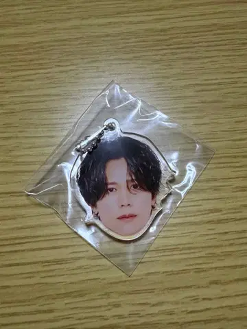 후지마키 쿄스케 얼굴 아크링 키링