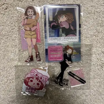 우라라카 오챠코 아크릴 스탠드