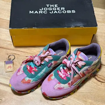 마크 제이콥스 더 조거 39 핑크