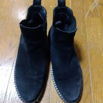 블랙 사이드 고어 부츠 스웨이드