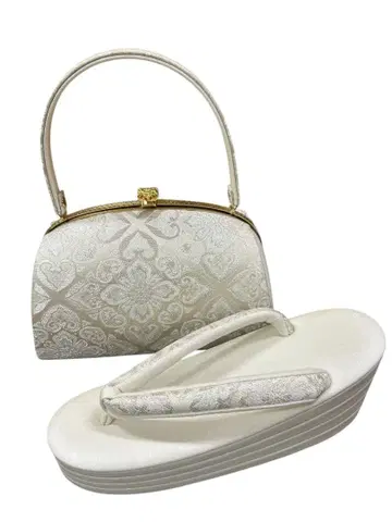 후리소데 조리 백 세트 화이트 4단 샴페인 색