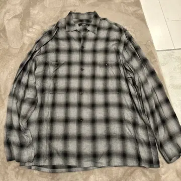 ESSAY 섀도우 체크 셔츠