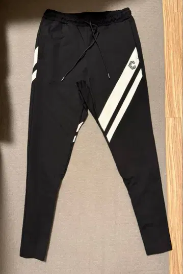 CRONOS 조거 팬츠 블랙 스트라이프