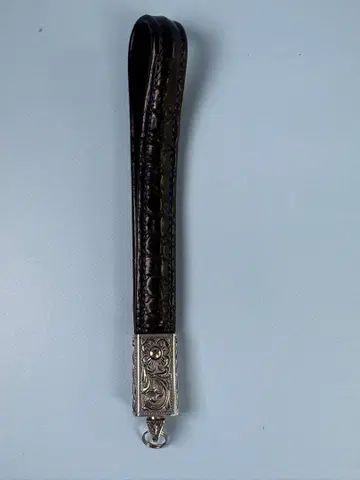 FUNNY제 크로커다일 스트랩 (블랙색상)