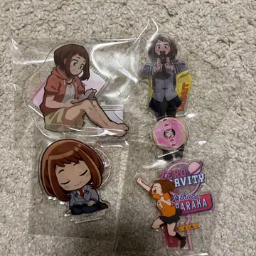 우라라카 오챠코 아크릴 스탠드