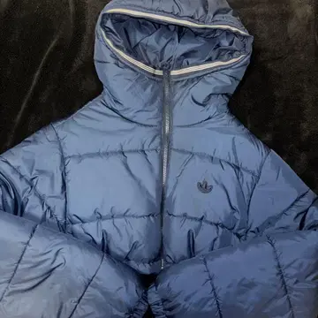 adidas 네이비 다운 자켓 후드 부착