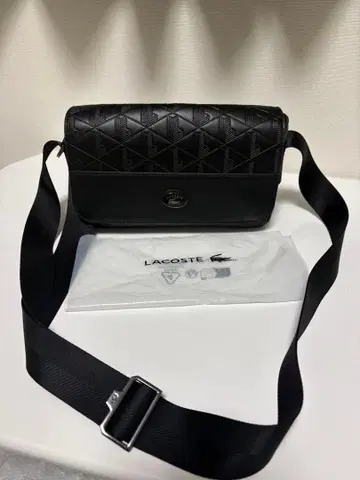 LACOSTE 블랙 숄더백