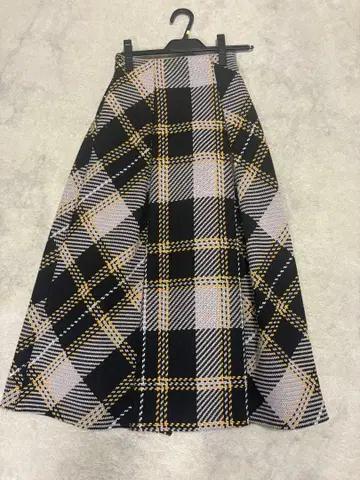 SNIDEL 로빙 체크 스커트