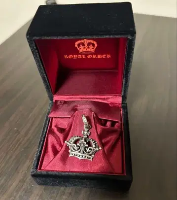 Royal Order 크라운 탑 박스 포함