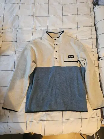 A24 공식 베이지 블루 하프 지퍼 플리스 자켓