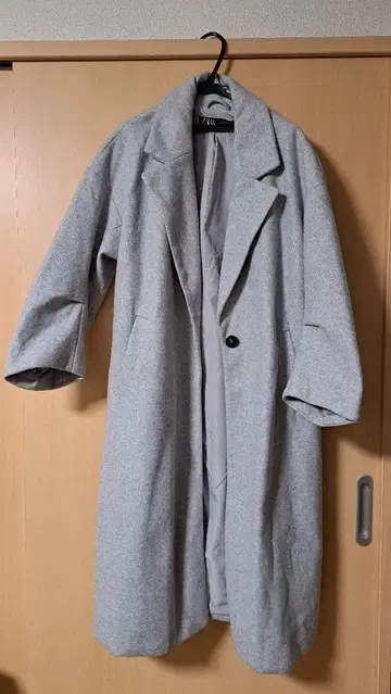 새상품급 ZARA 그레이 코트