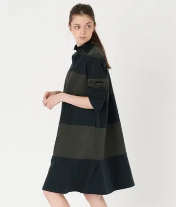 택 포함 새상품 [Levi's] 럭비 스트라이프 원피스 XS 44000엔