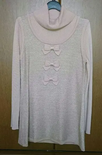 갤러리 비스콘티 니트