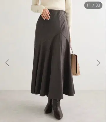 GreenParks ELENCARE DUE 스웨이드 분또 플레어 스커트