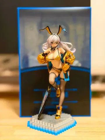 우사다 미미 Gold ver. saitom 1/6 완성품