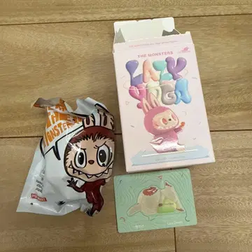 POP MART Lazy Yaga 피규어