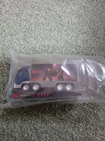 B'z FYOP 투어 트럭