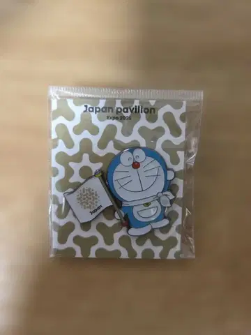 오사카 만박 일본관 도라에몽 핀 배지