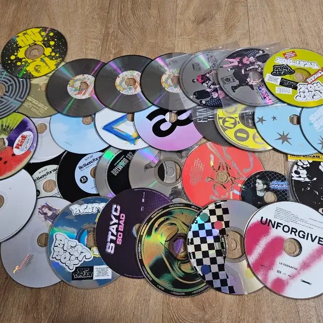 아이돌 앨범 CD 모음 일괄 판매합니다