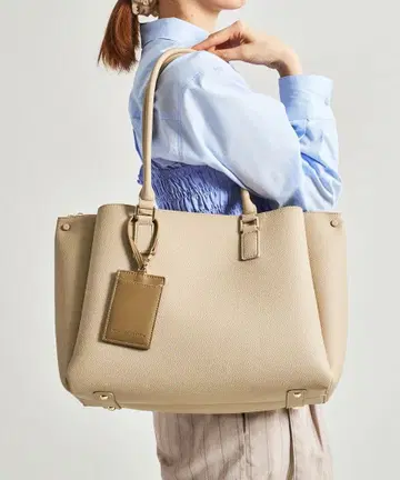 A4 가로형 토트백 (정기권 케이스 포함)