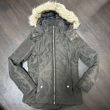 퍼 포함 후드 다운 자켓 올리브 그린