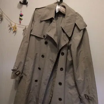 베이지 트렌치코트 London Fog