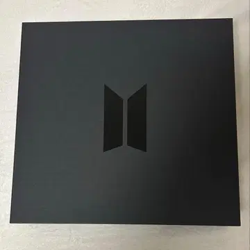 BTS MERCH BOX #1 01
